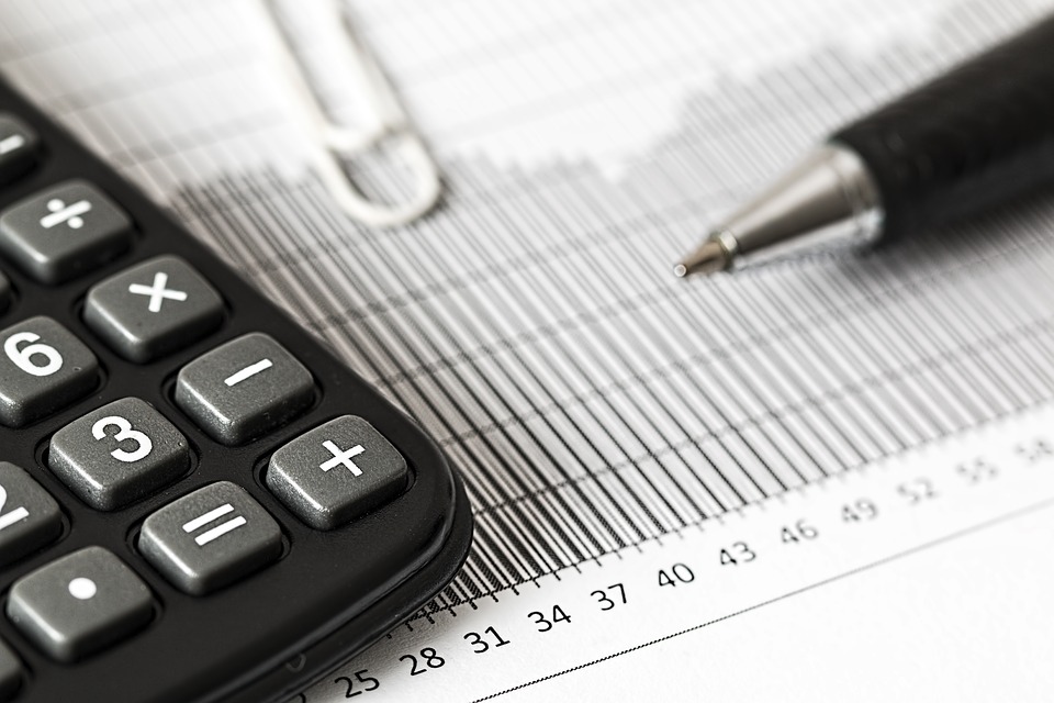 Calculator Accounting Insurance Calculation Finance